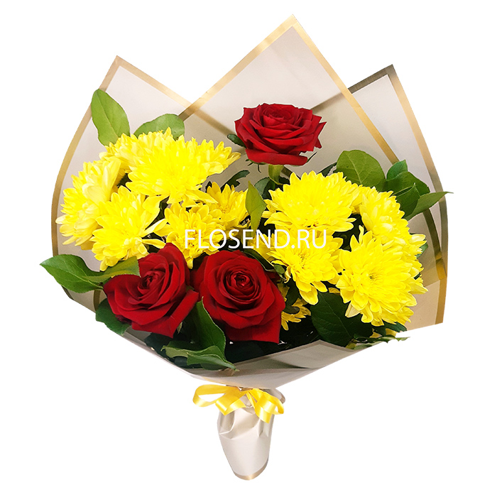 Букет «3 красных роз и 2 хризантем» в Егорьевске: купить букет с доставкой,  заказать на Flosend